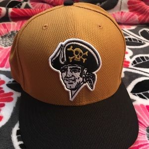 Pittsburgh Pirates Hat
